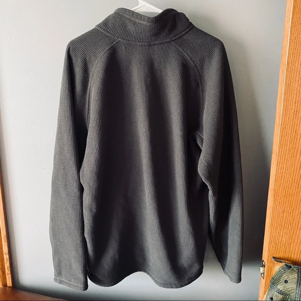 The North Face charcoal gray quarter zip